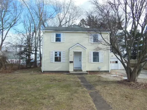 22 Capeway Rd, Warwick, RI 02886 photo 1