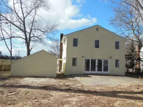 22 Capeway Rd, Warwick, RI 02886 photo 4