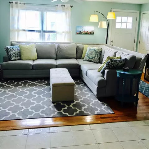 6 Matthew Dr, Warren, RI 02885 photo 7