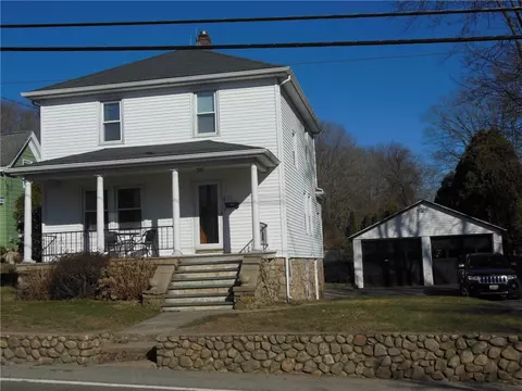 183 High St, Westerly, RI 02891 photo 1