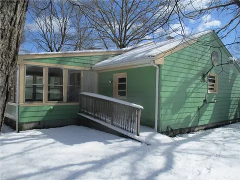 61 Sprague Ave, Warwick, RI 02889 photo 17