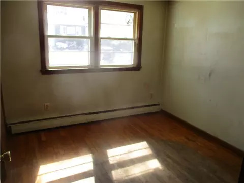 61 Sprague Ave, Warwick, RI 02889 photo 12