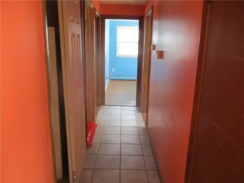 61 Sprague Ave, Warwick, RI 02889 photo 7