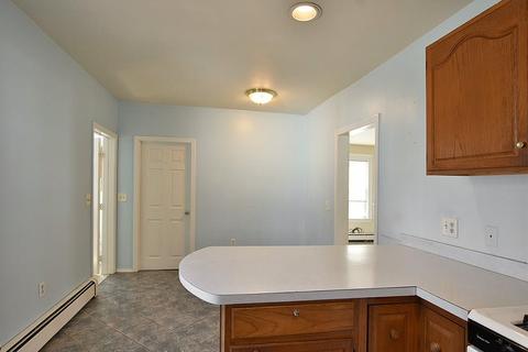 68 Beach St, Westerly, RI 02891 photo 8
