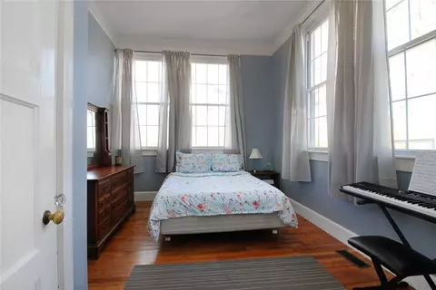 42 Barton Ave, Warren, RI 02885 photo 9