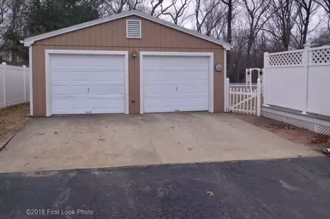 228 Natick Ave, Warwick, RI 02886 photo 4