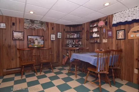 228 Natick Ave, Warwick, RI 02886 photo 32
