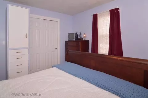 228 Natick Ave, Warwick, RI 02886 photo 20