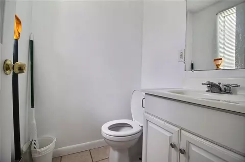 2 Beacon St, Westerly, RI 02891 photo 12