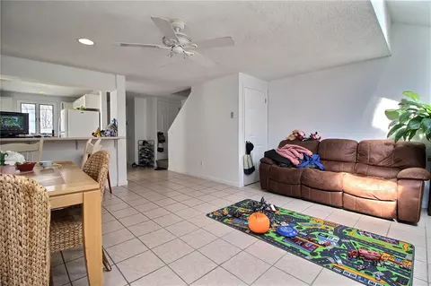 2 Beacon St, Westerly, RI 02891 photo 8