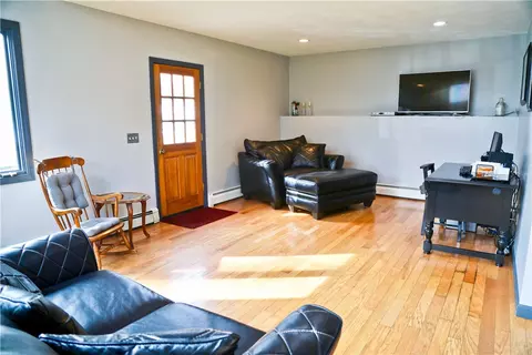 5174 Flat River Rd, Coventry, RI 02827 photo 16