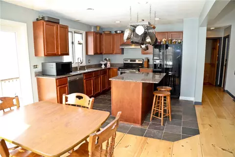 5174 Flat River Rd, Coventry, RI 02827 photo 12