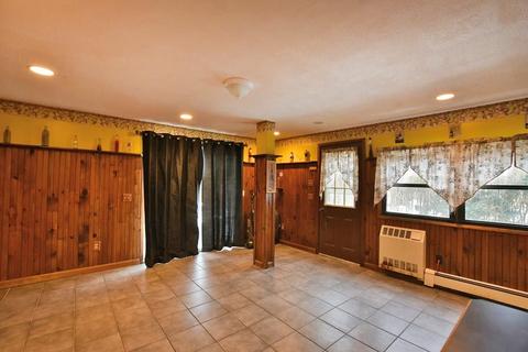 36 Bernice Ave, Woonsocket, RI 02895 photo 10