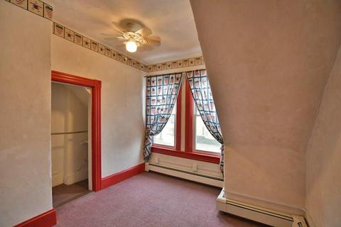 36 Bernice Ave, Woonsocket, RI 02895 photo 15