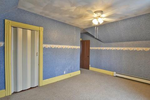 36 Bernice Ave, Woonsocket, RI 02895 photo 17