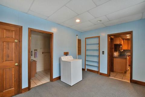 36 Bernice Ave, Woonsocket, RI 02895 photo 12