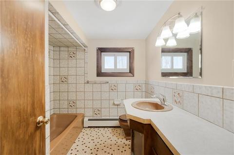 113 Morin St, Woonsocket, RI 02895 photo 16