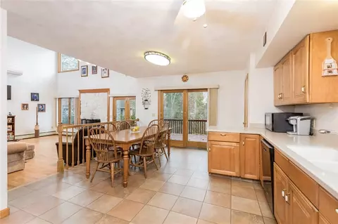 74 Ward Ave, Westerly, RI 02891 photo 12
