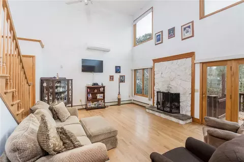 74 Ward Ave, Westerly, RI 02891 photo 6