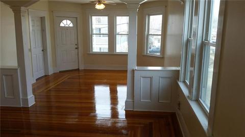 34 Transit St, Woonsocket, RI 02895 photo 3