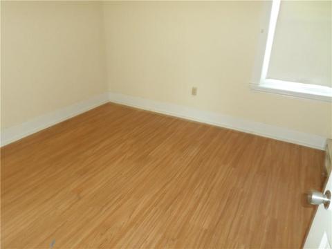 34 Transit St, Woonsocket, RI 02895 photo 9