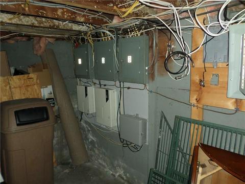 34 Transit St, Woonsocket, RI 02895 photo 16