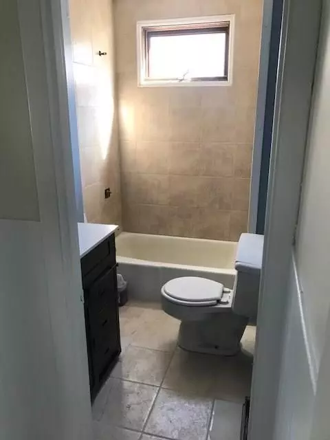 110 Transit St, Woonsocket, RI 02895 photo 6