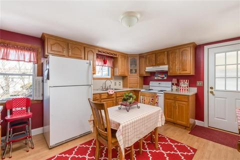 9 Piedmont St, Woonsocket, RI 02895 photo 5