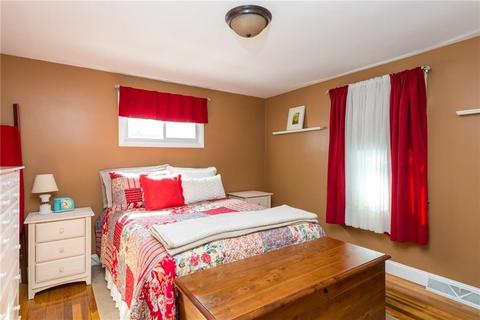 9 Piedmont St, Woonsocket, RI 02895 photo 12