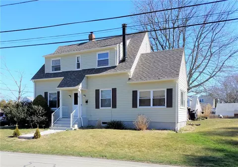 56 Wharf Rd, Warwick, RI 02889 photo 1