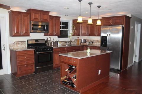 13 Lydia Rd, Coventry, RI 02816 photo 3