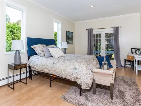10 Sunset Rd, Bristol, RI 02809 photo 18