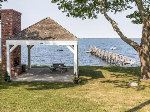 10 Sunset Rd, Bristol, RI 02809 photo 29