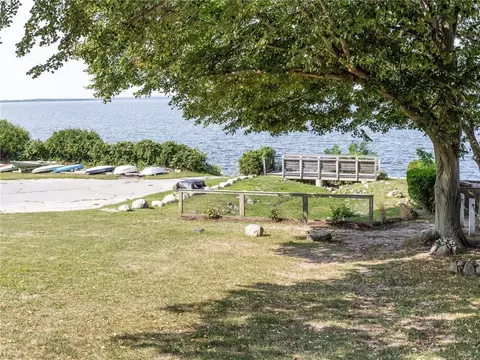 10 Sunset Rd, Bristol, RI 02809 photo 30