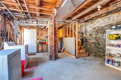 12 Lewis St, Woonsocket, RI 02895 photo 26