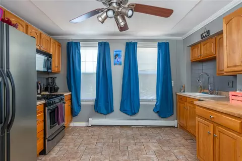 12 Lewis St, Woonsocket, RI 02895 photo 5