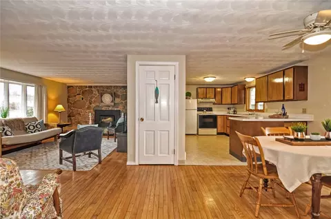 26 E View Dr, Little Compton, RI 02837 photo 8