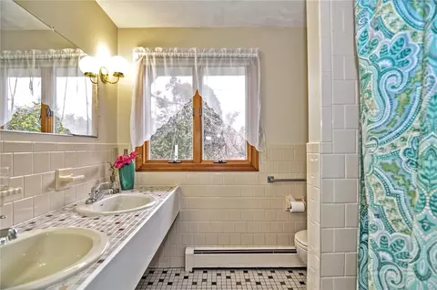 26 E View Dr, Little Compton, RI 02837 photo 17