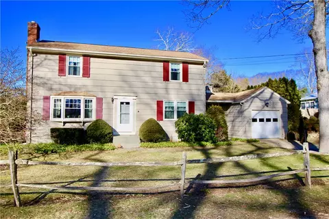 12 Memory Ln, Westerly, RI 02891 photo 2