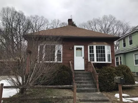 293 8th Ave, Woonsocket, RI 02895 photo 3