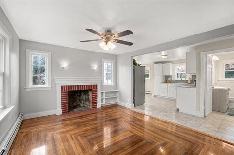 48 Draper Ave, Warwick, RI 02889 photo 9