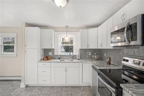 48 Draper Ave, Warwick, RI 02889 photo 6