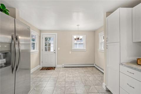 48 Draper Ave, Warwick, RI 02889 photo 7