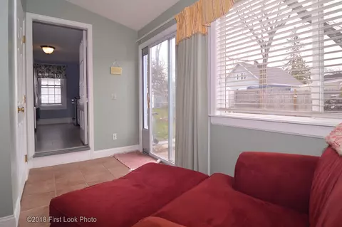 2 Palm Blvd, Warwick, RI 02888 photo 22