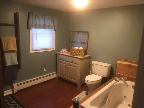 98 South St, Upton, MA 01568 photo 18