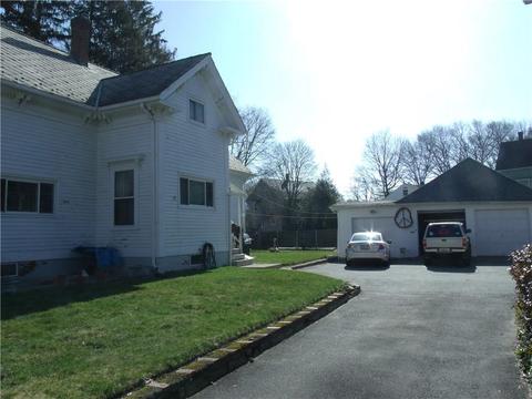 78 Coe St, Woonsocket, RI 02895 photo 7