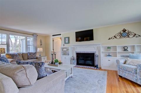 125 Coldbrook Rd, Warwick, RI 02888 photo 14