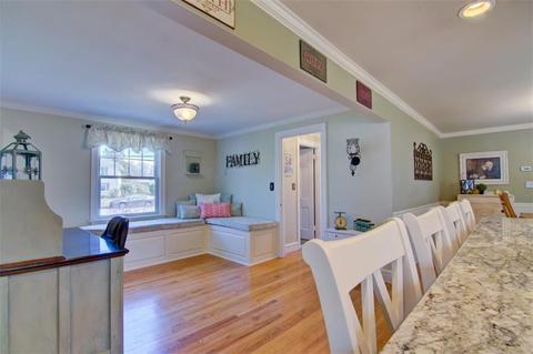 125 Coldbrook Rd, Warwick, RI 02888 photo 6