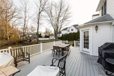 40 Basil Xing, Cranston, RI 02921 photo 35