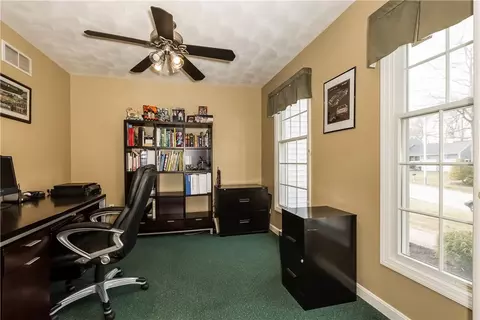 40 Basil Xing, Cranston, RI 02921 photo 18